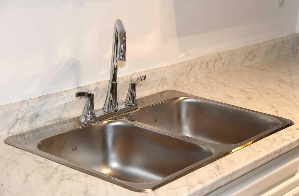 30 Mchugh Court NE Calgary AB T2E 7X3