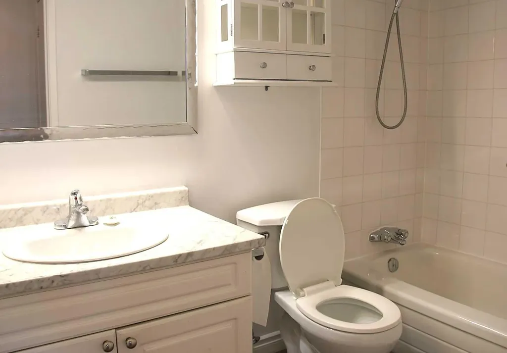 30 Mchugh Court NE Calgary AB T2E 7X3