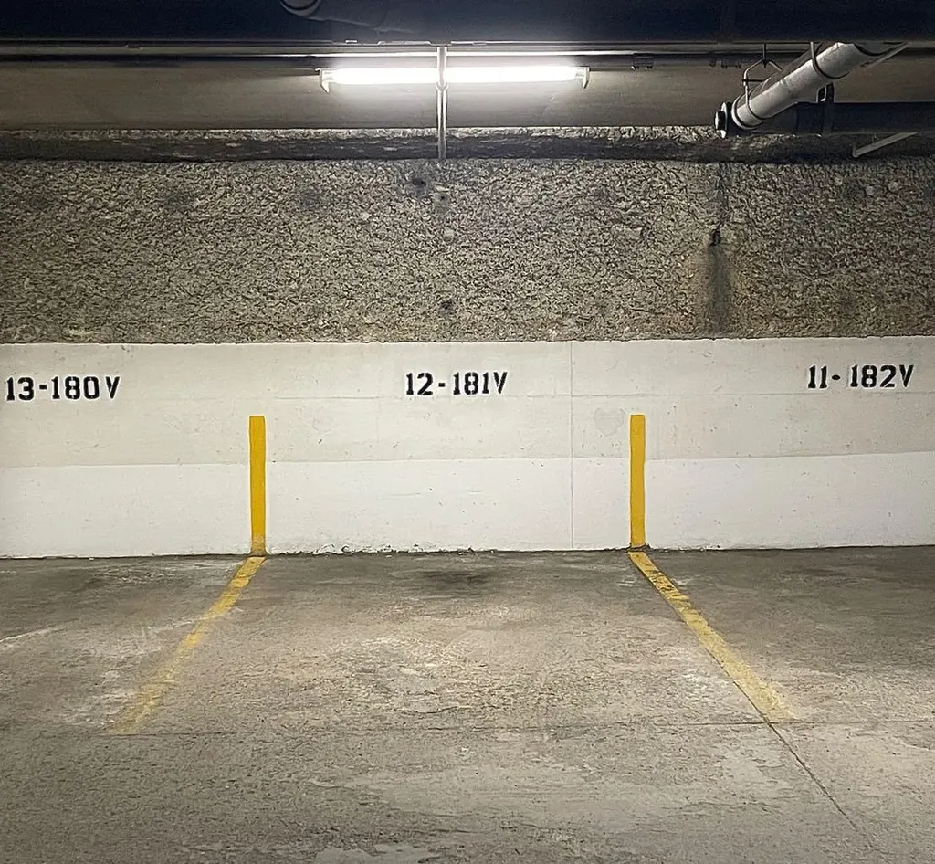 30 Mchugh Court NE Calgary AB T2E 7X3