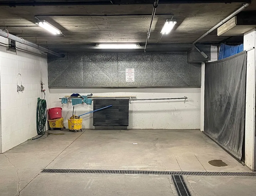 30 Mchugh Court NE Calgary AB T2E 7X3