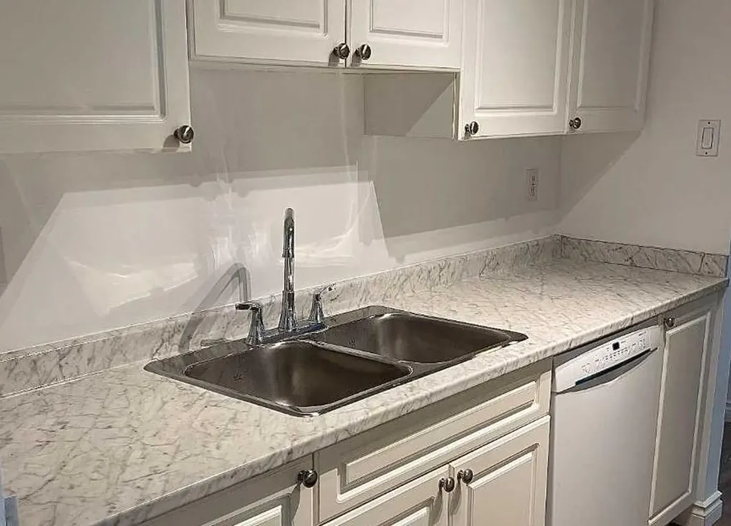 30 Mchugh Court NE Calgary AB T2E 7X3
