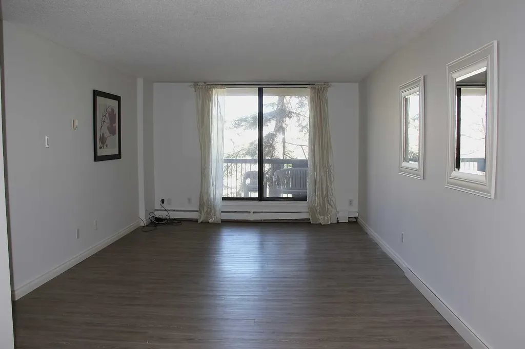 30 Mchugh Court NE Calgary AB T2E 7X3