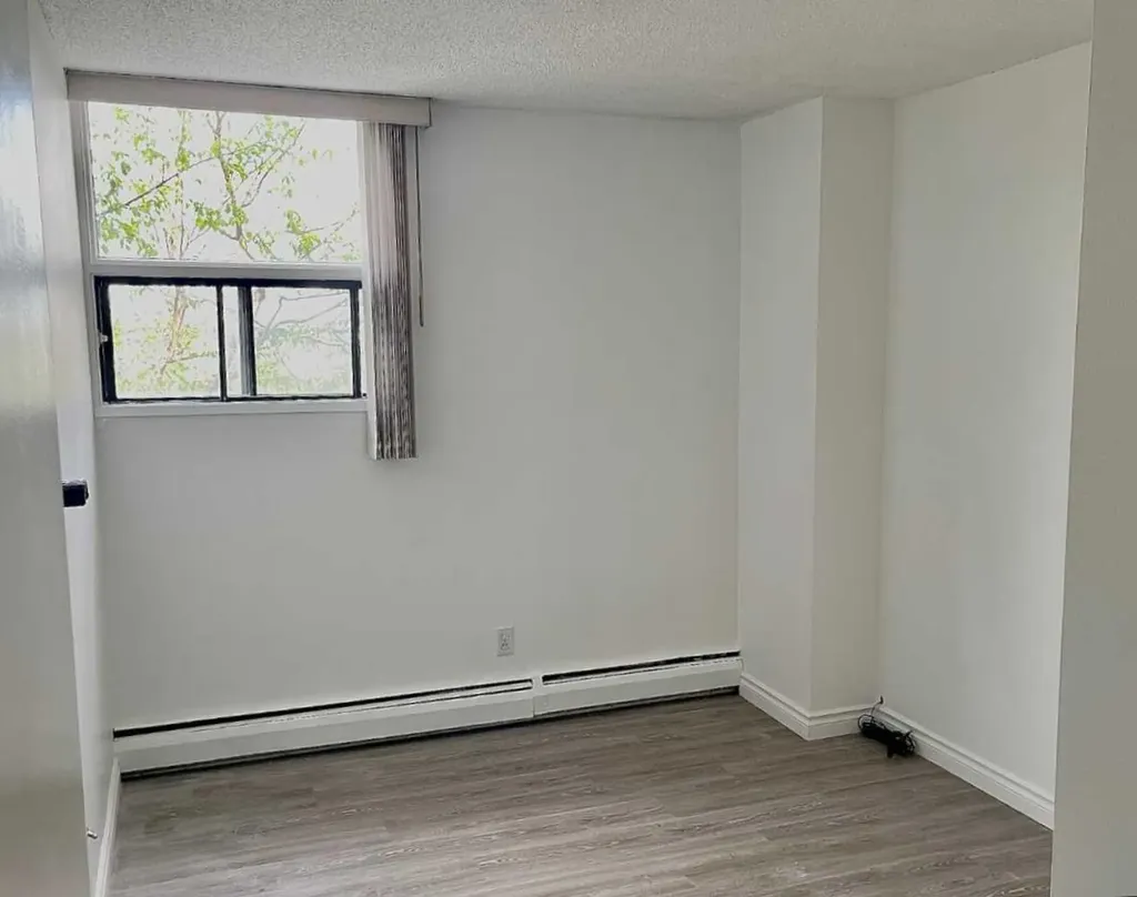 30 Mchugh Court NE Calgary AB T2E 7X3