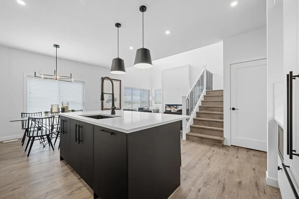154 Prince Crescent Rural Rocky View County AB T1X 3H8