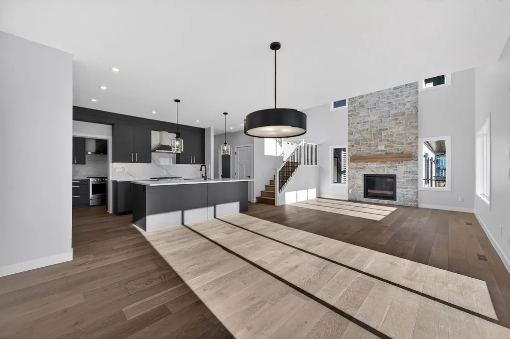 709 Dawson Common Chestermere AB T1X 1Z7