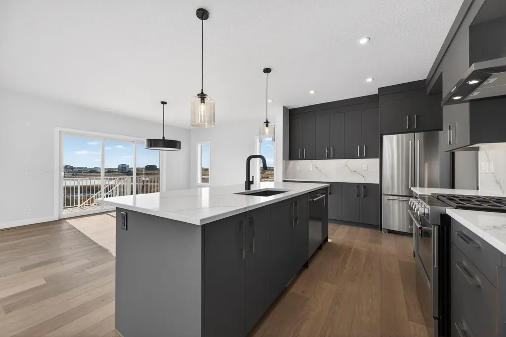 709 Dawson Common Chestermere AB T1X 1Z7