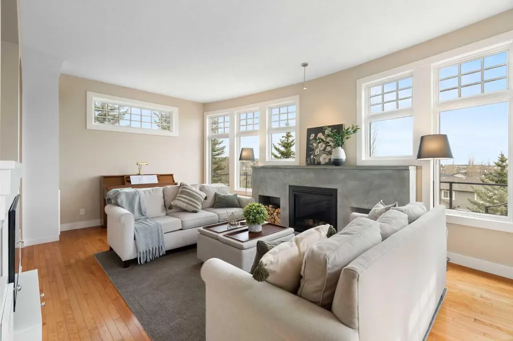 65 Tusslewood Heights NW Calgary AB T3L2M7