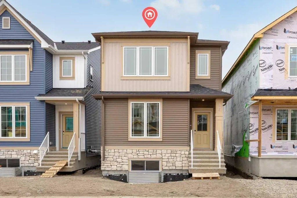 45 Hotchkiss Gardens SE Calgary AB T3S 0T6