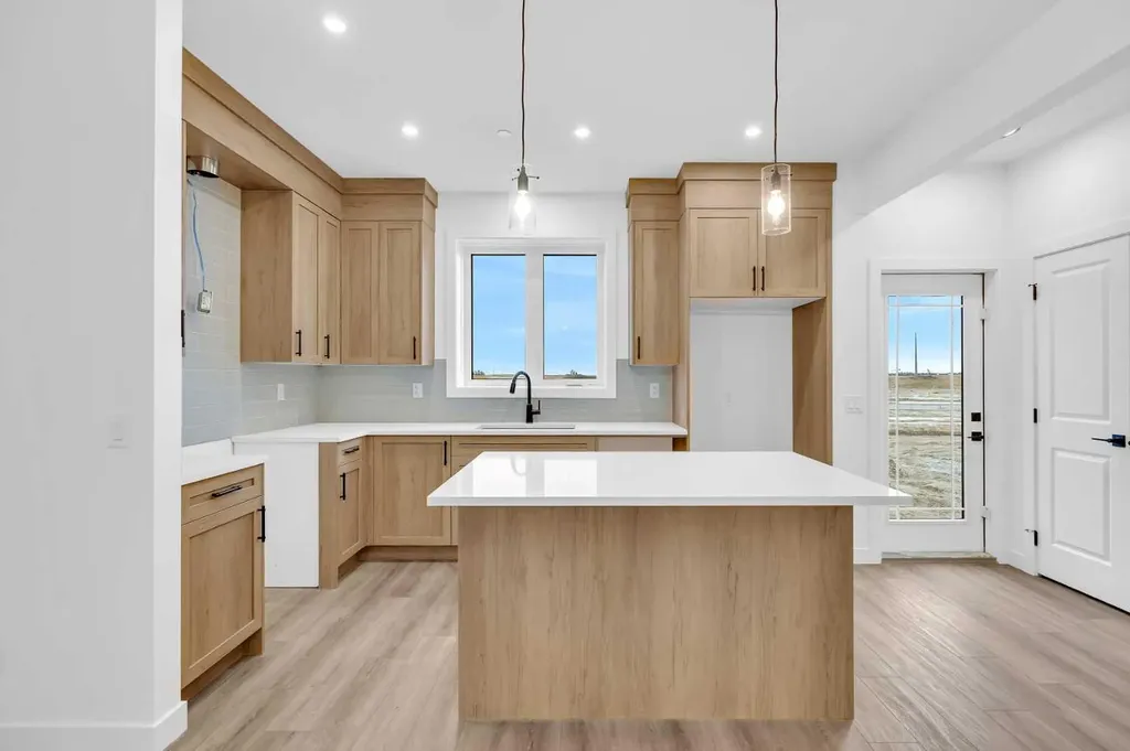 45 Hotchkiss Gardens SE Calgary AB T3S 0T6