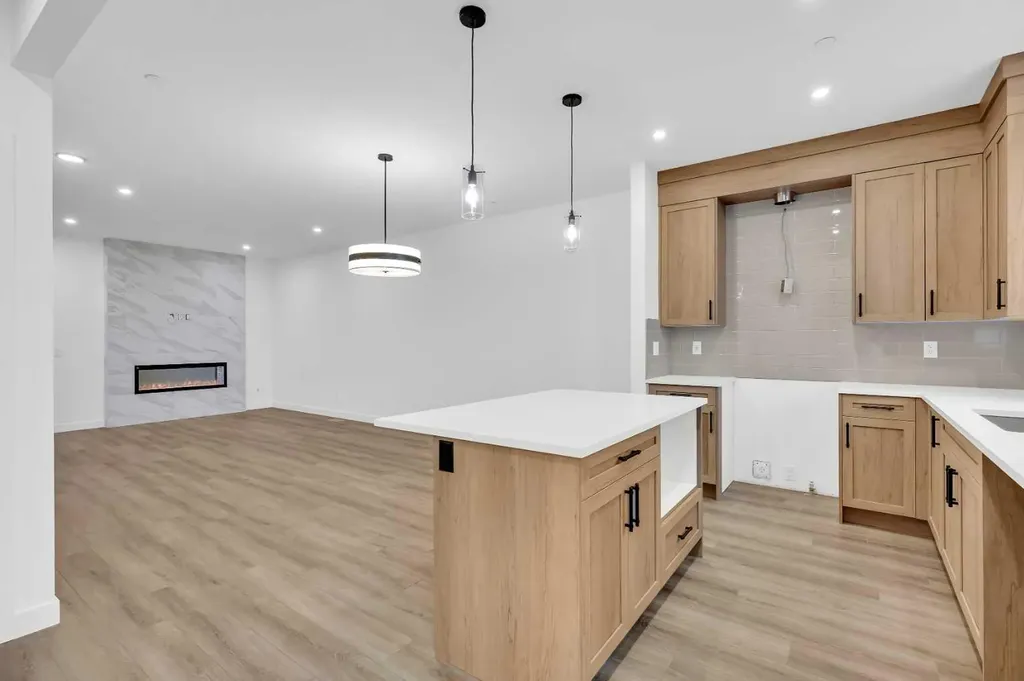 45 Hotchkiss Gardens SE Calgary AB T3S 0T6