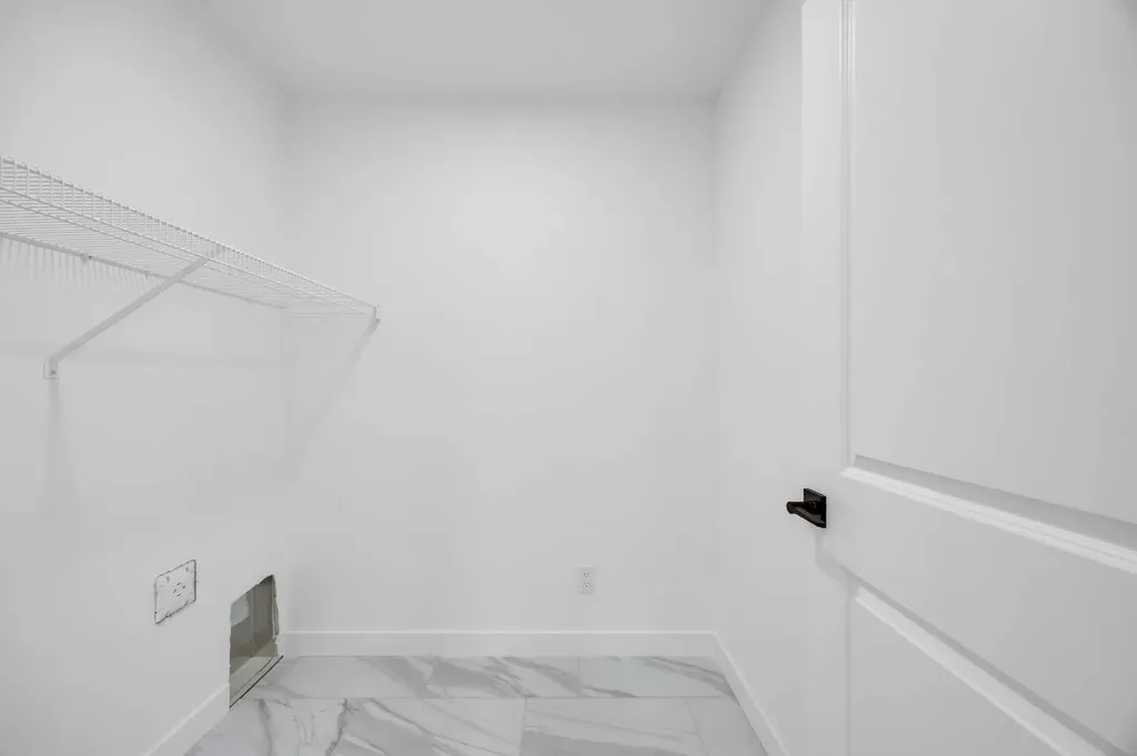 45 Hotchkiss Gardens SE Calgary AB T3S 0T6