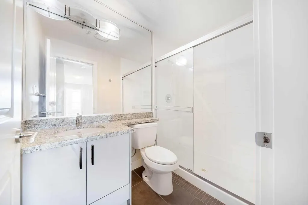 77 Spruce Place SW Calgary AB T3C 3X6