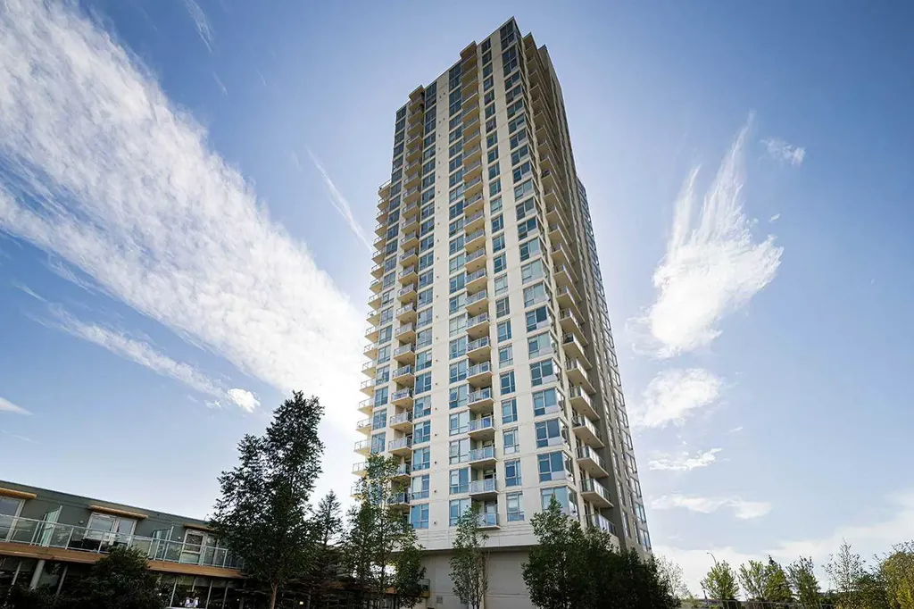 77 Spruce Place SW Calgary AB T3C 3X6