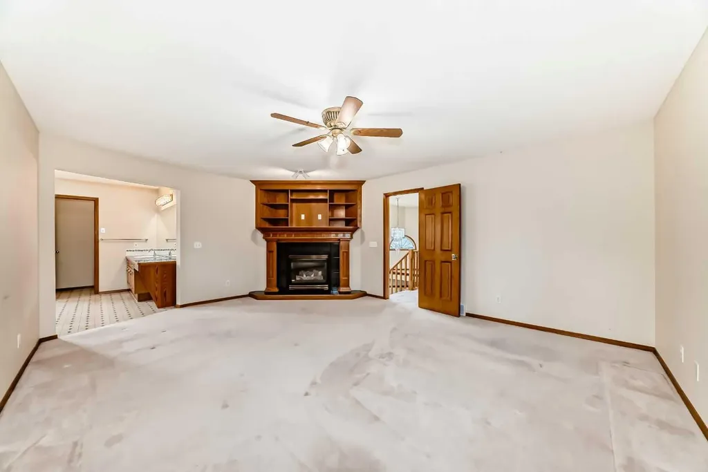 164 Cove Road Chestermere AB T1X 1E4