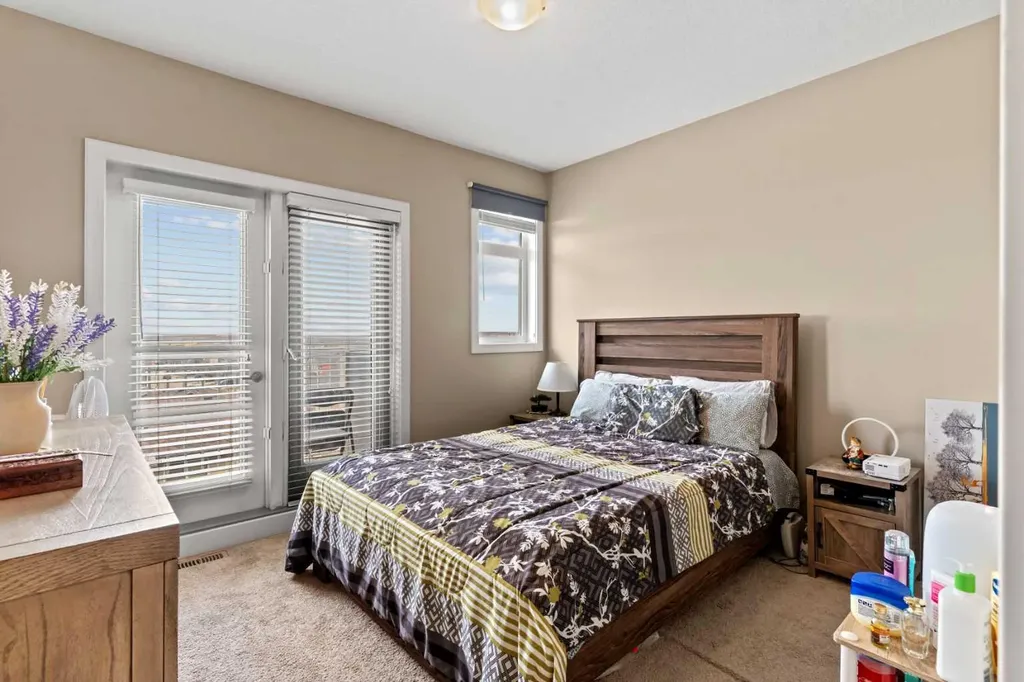 130 Silverado Plains Park SW Calgary AB T2X1Y8