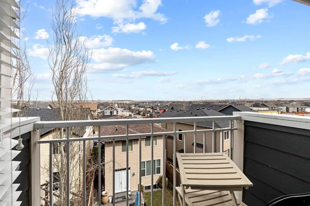 130 Silverado Plains Park SW Calgary AB T2X1Y8