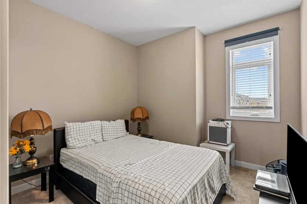130 Silverado Plains Park SW Calgary AB T2X1Y8
