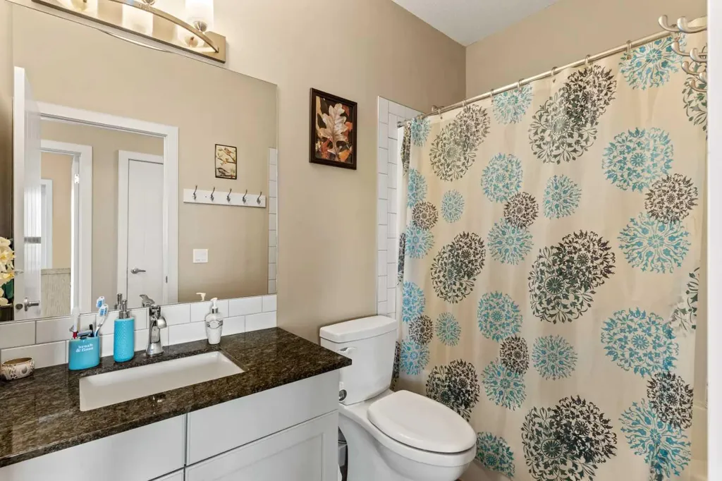 130 Silverado Plains Park SW Calgary AB T2X1Y8