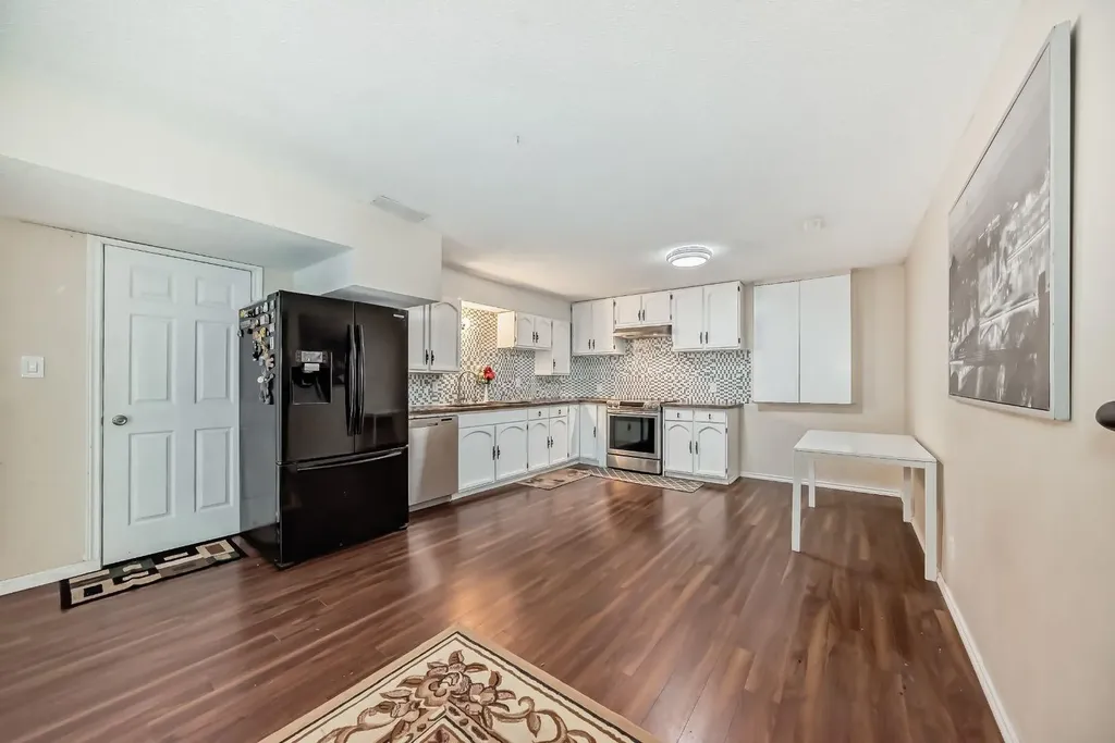 240076 Paradise Meadow Drive Chestermere AB T1X 0M8