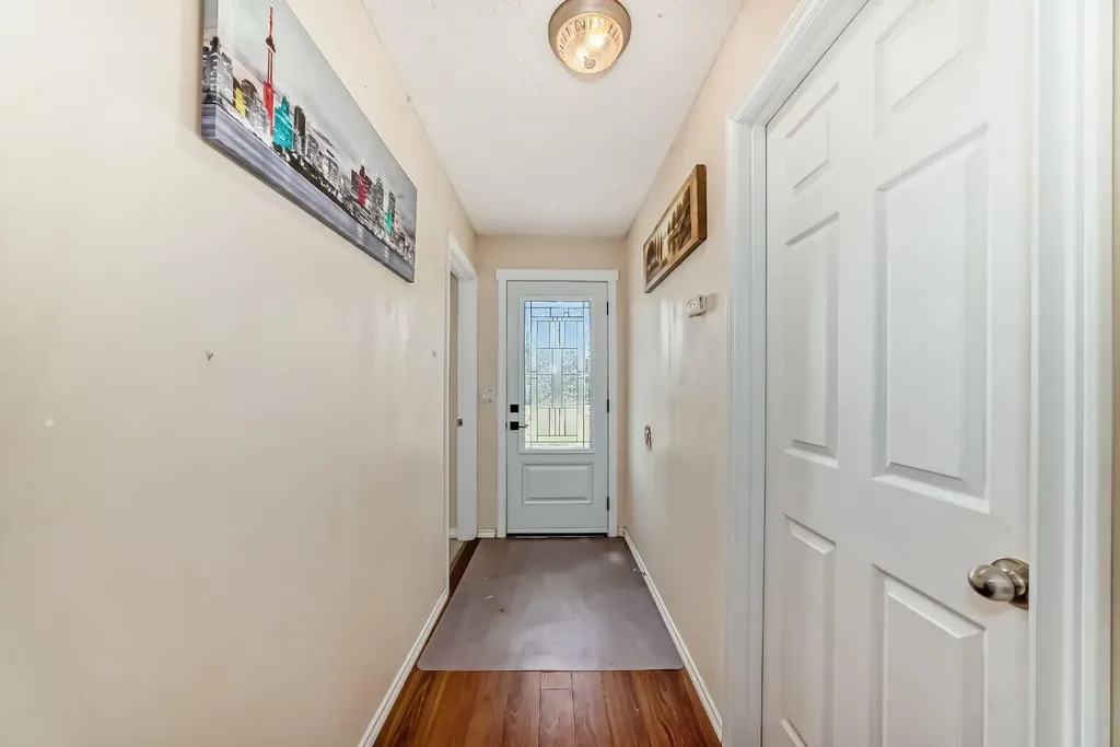 240076 Paradise Meadow Drive Chestermere AB T1X 0M8