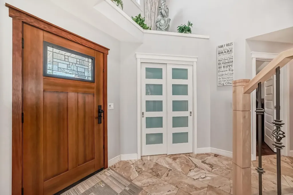 240076 Paradise Meadow Drive Chestermere AB T1X 0M8