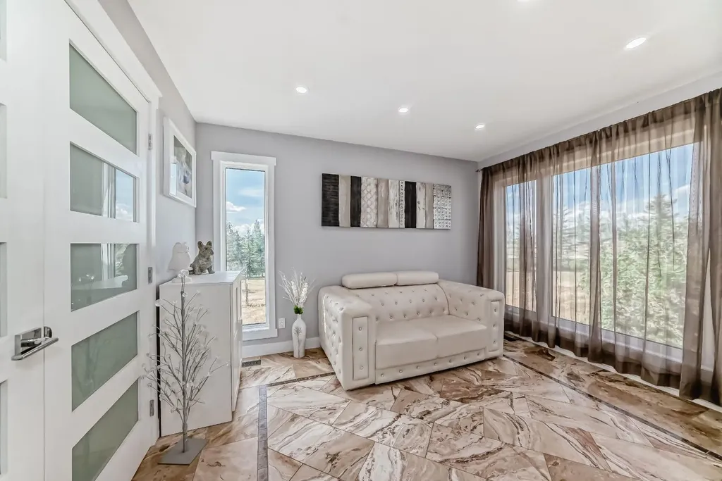 240076 Paradise Meadow Drive Chestermere AB T1X 0M8