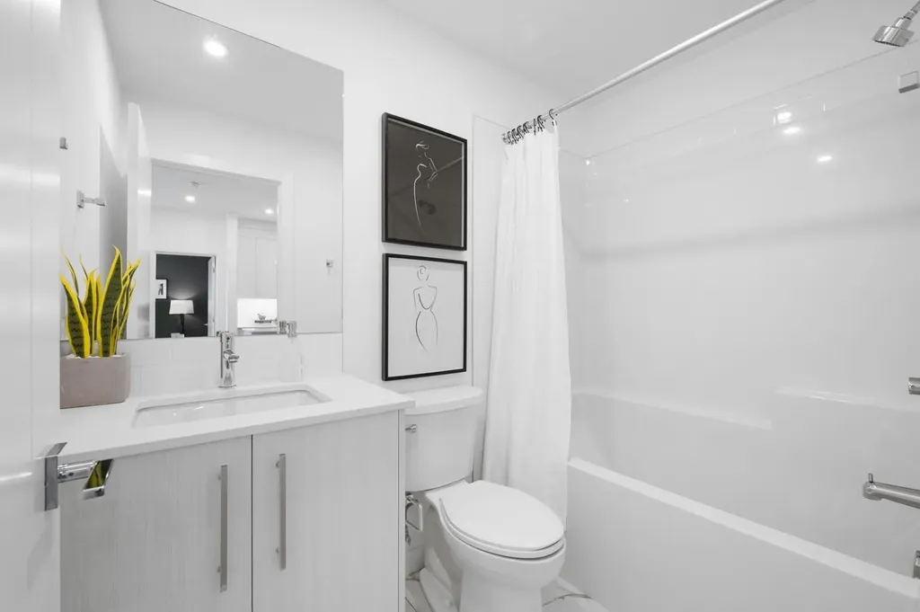 6 Merganser Drive W Chestermere AB T1X2Y2