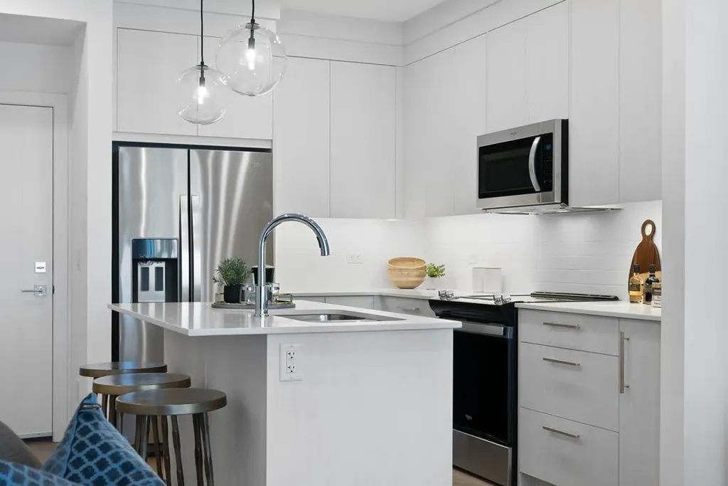 6 Merganser Drive W Chestermere AB T1X2Y2