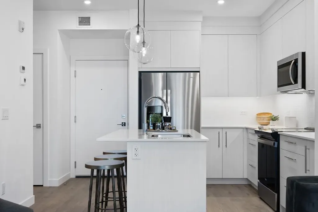 6 Merganser Drive W Chestermere AB T1X2Y2
