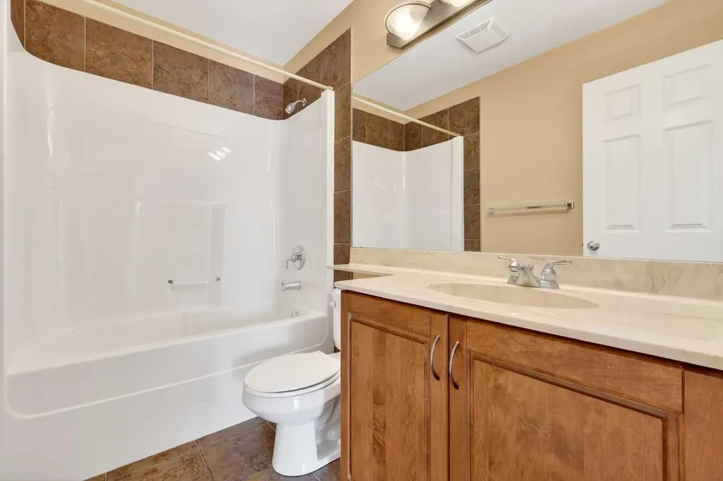 14 Hemlock Crescent SW Calgary AB T3C 2Z1