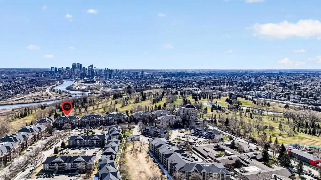 14 Hemlock Crescent SW Calgary AB T3C 2Z1