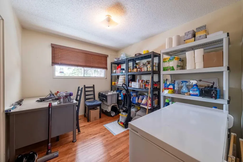 116 Dovercrest Way SE Calgary AB T2B 2L9
