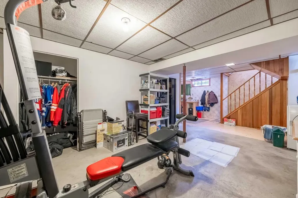 116 Dovercrest Way SE Calgary AB T2B 2L9