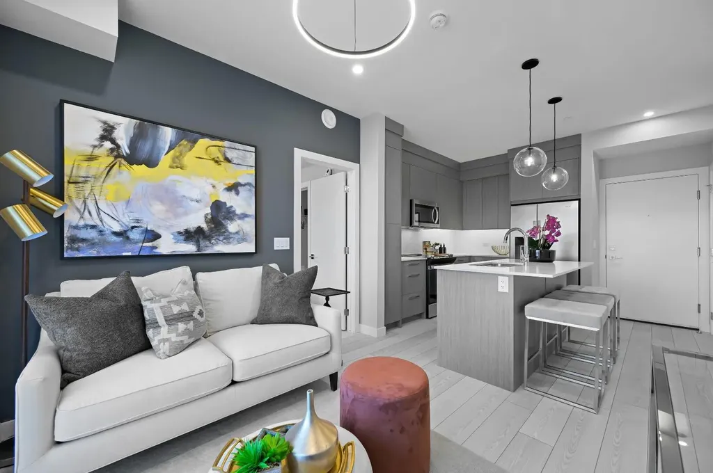63 Corner Glen Crescent NE Calgary AB T3N2R6