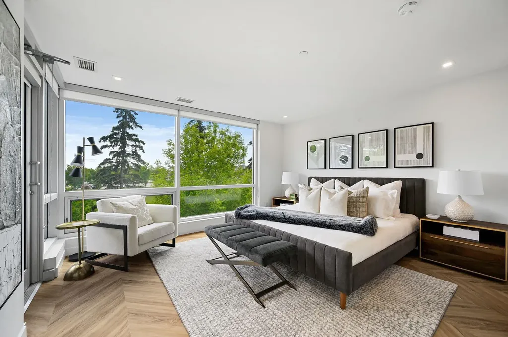 8505 Broadcast Avenue SW Calgary AB T3H 4C7