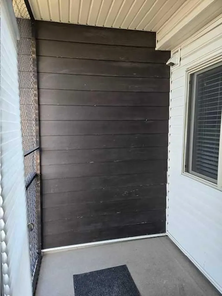 7210 80 Avenue NE Calgary AB T3J 0N7