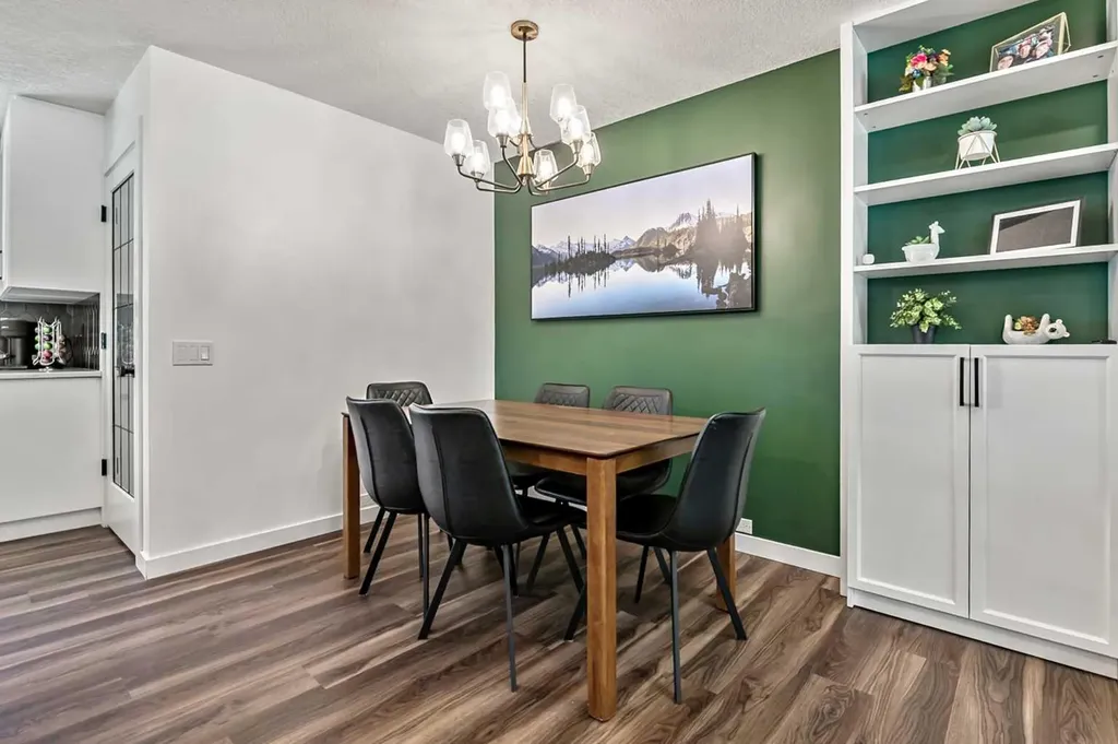 11835 Elbow Drive SW Calgary AB T2W 1H1