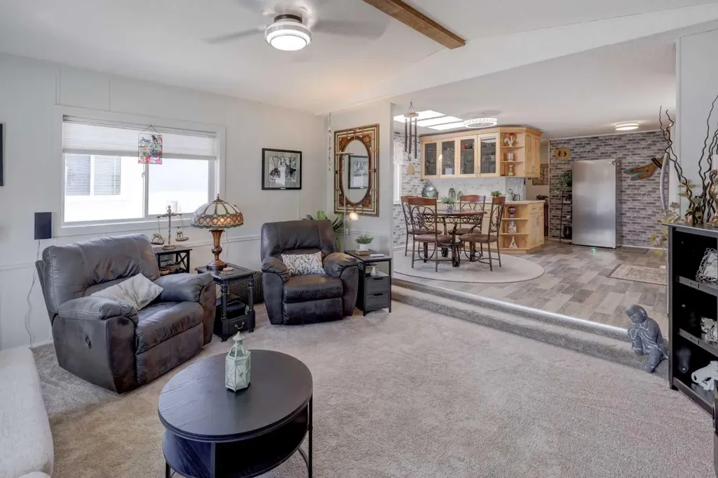 256 Burroughs Circle NE Calgary AB T1Y 6K3