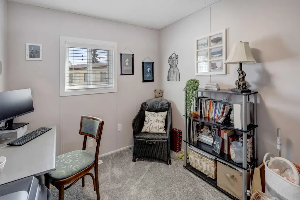 256 Burroughs Circle NE Calgary AB T1Y 6K3