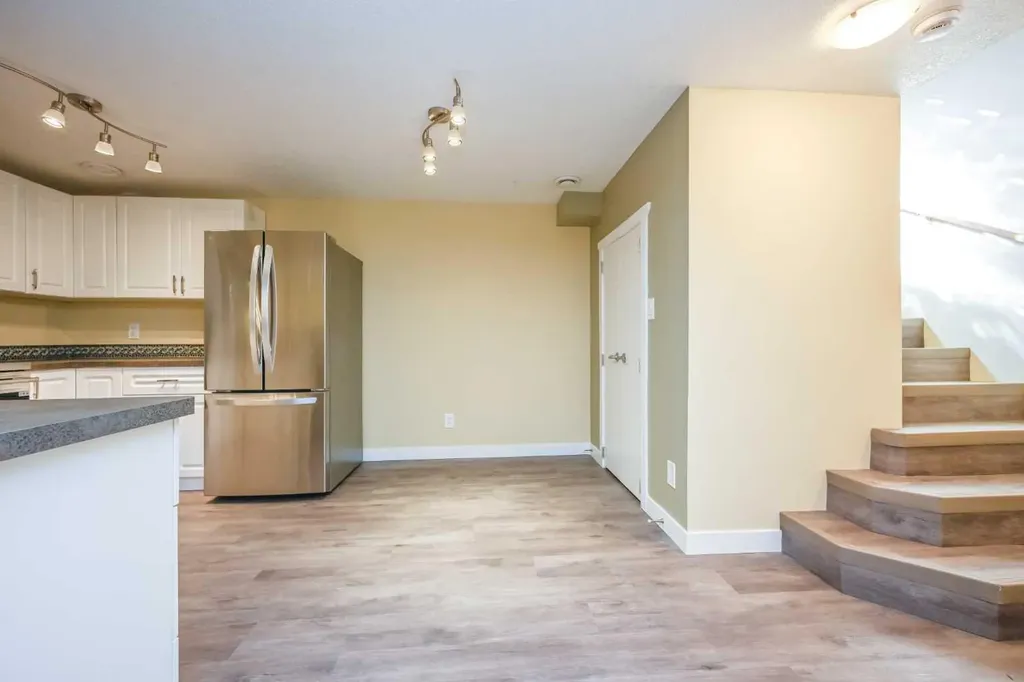 11320 97 Street Grande Prairie AB T8V 3M9