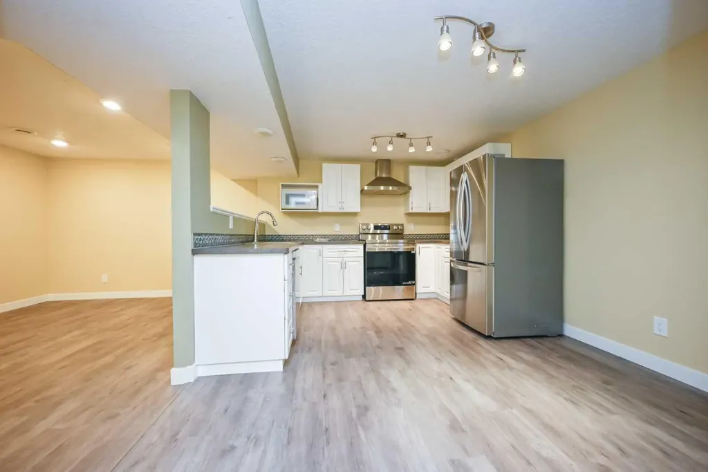 11320 97 Street Grande Prairie AB T8V 3M9