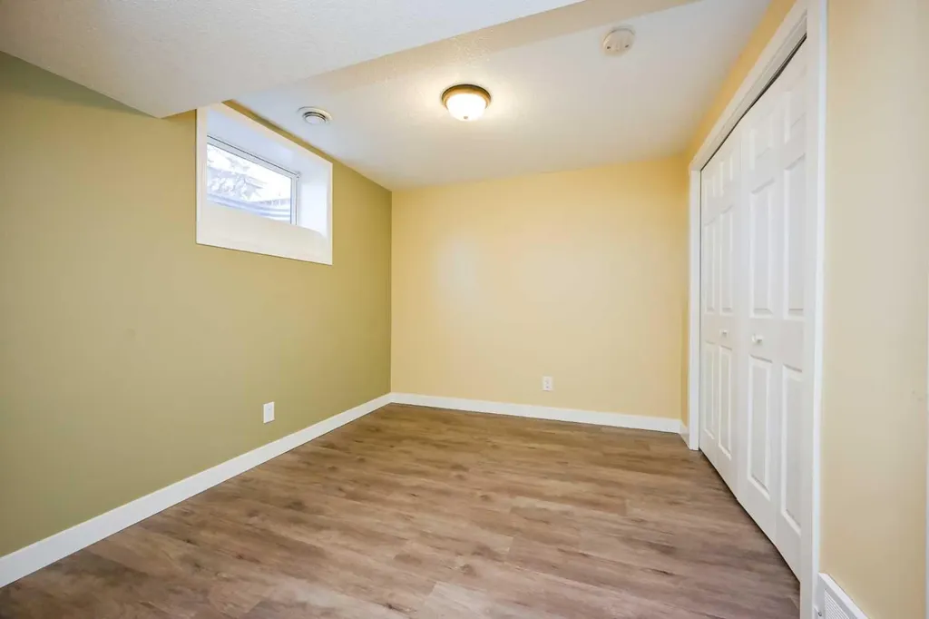 11320 97 Street Grande Prairie AB T8V 3M9