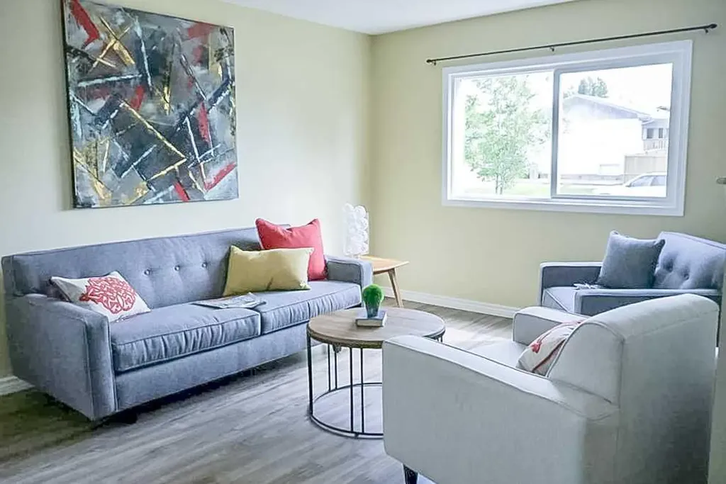 11320 97 Street Grande Prairie AB T8V 3M9