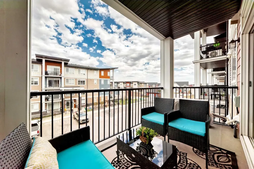 40 Walgrove SE Calgary AB T2X 5A2