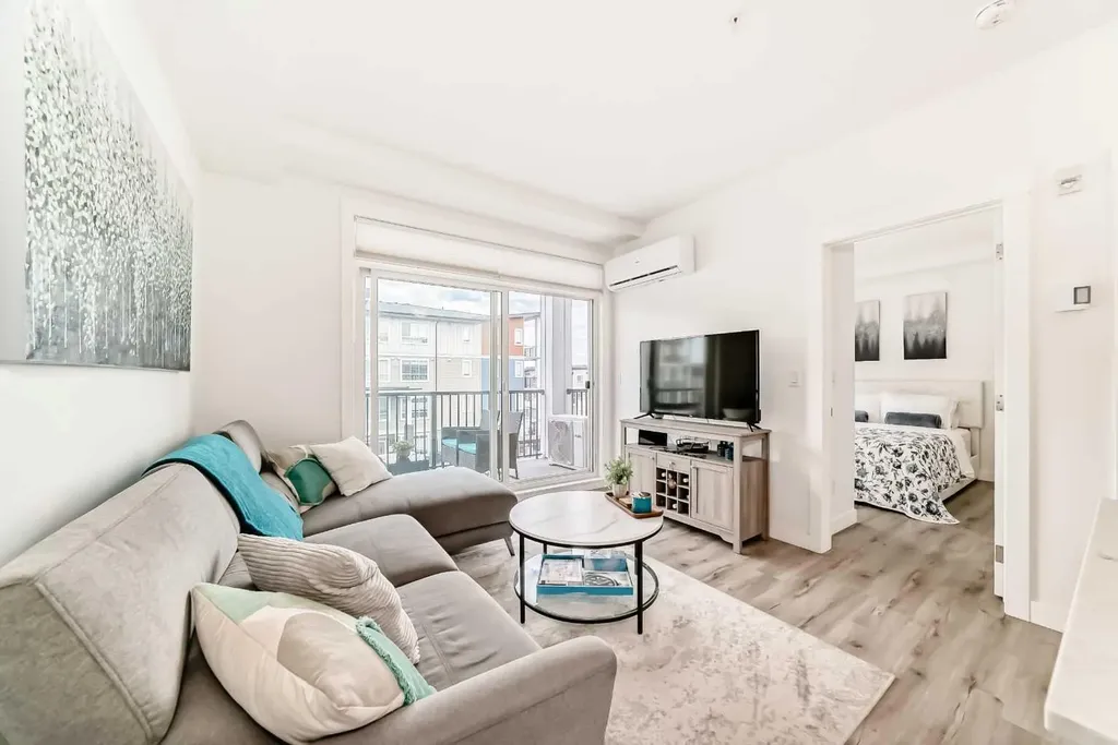 40 Walgrove SE Calgary AB T2X 5A2