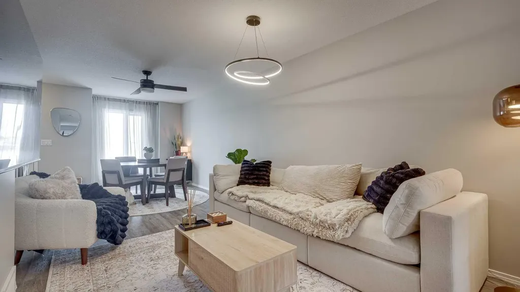 339 Viscount Drive Red Deer AB T4R 0S2