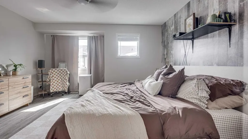 339 Viscount Drive Red Deer AB T4R 0S2