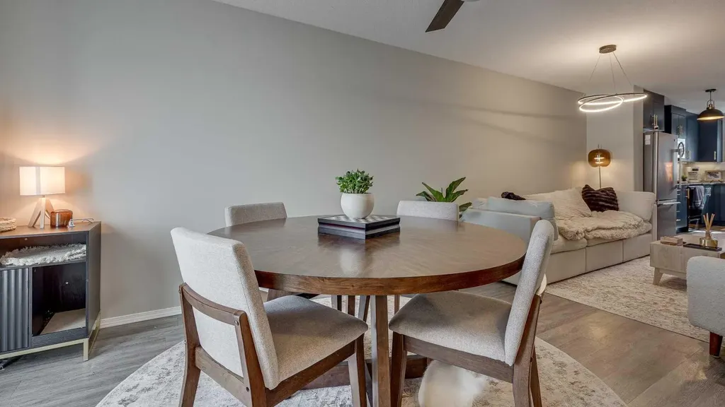 339 Viscount Drive Red Deer AB T4R 0S2