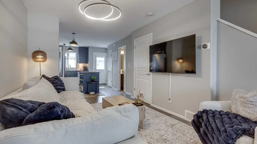 339 Viscount Drive Red Deer AB T4R 0S2