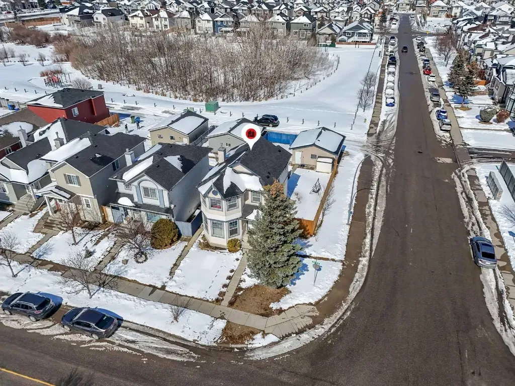 92 Taradale Drive NE Calgary AB T3J 4W7